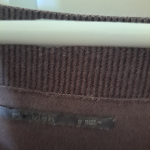 Sweater - Picture 2 of 3